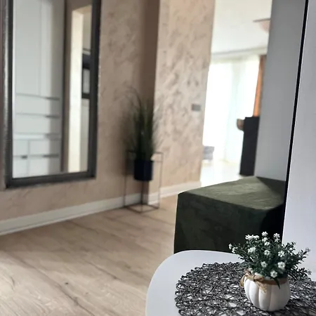 Rin Skylounge Apartment