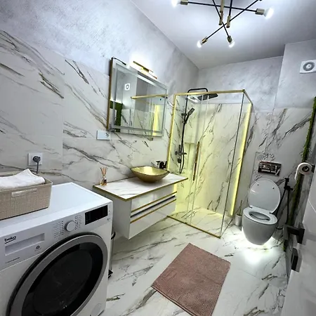 Rin Skylounge Apartment